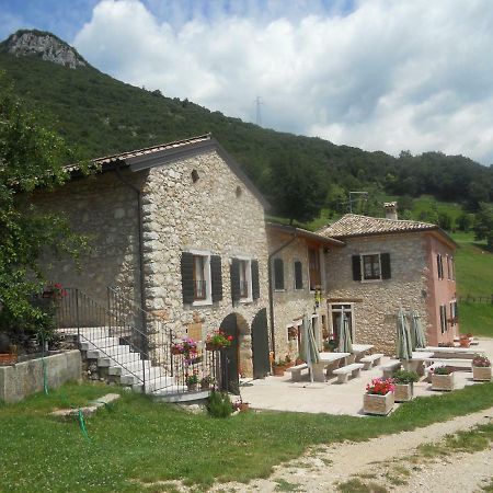Agriturismo Lusani 卡普里诺韦罗内塞 外观 照片
