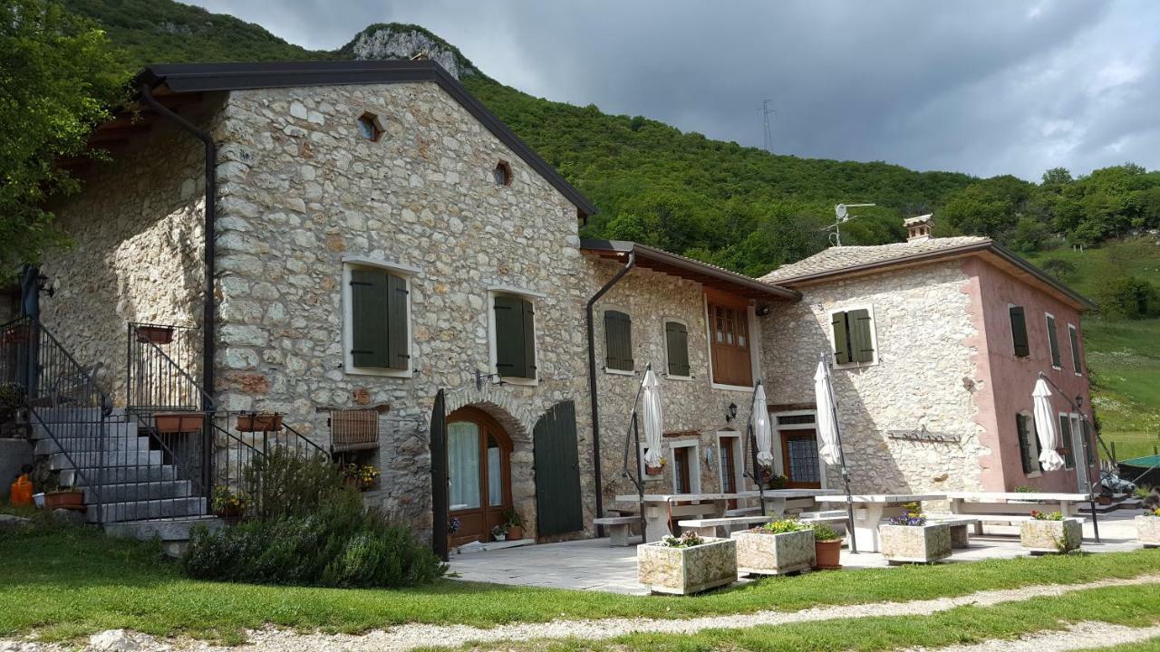 Agriturismo Lusani 卡普里诺韦罗内塞 外观 照片