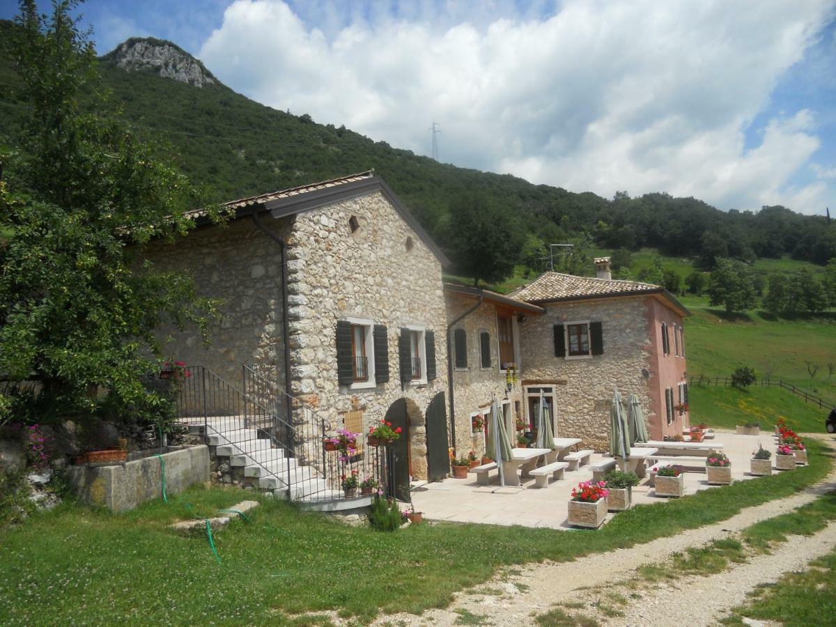 Agriturismo Lusani 卡普里诺韦罗内塞 外观 照片
